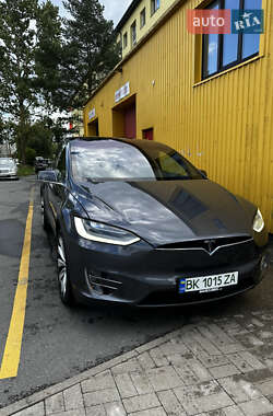 Tesla Model X 2019 Tesla Model X 2019