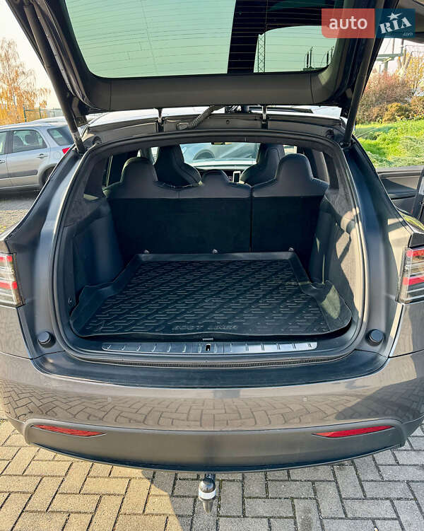 Позашляховик / Кросовер Tesla Model X 2018 в Черкасах