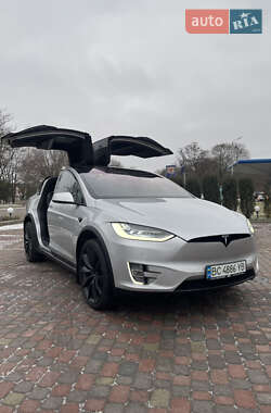 Tesla Model X 2018