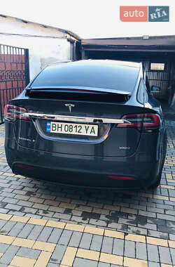 Позашляховик / Кросовер Tesla Model X 2018 в Одесі