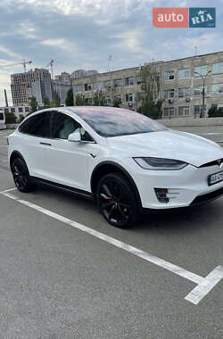 Tesla Model X 2017