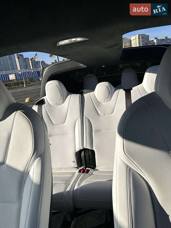 Позашляховик / Кросовер Tesla Model X 2023 в Києві