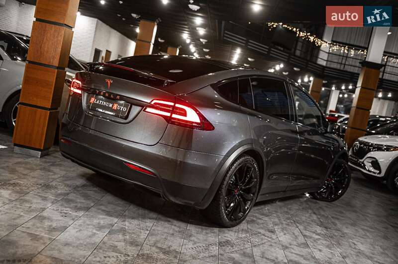 Позашляховик / Кросовер Tesla Model X 2019 в Одесі фото 3 Позашляховик / Кросовер Tesla Model X 2019 в Одесі