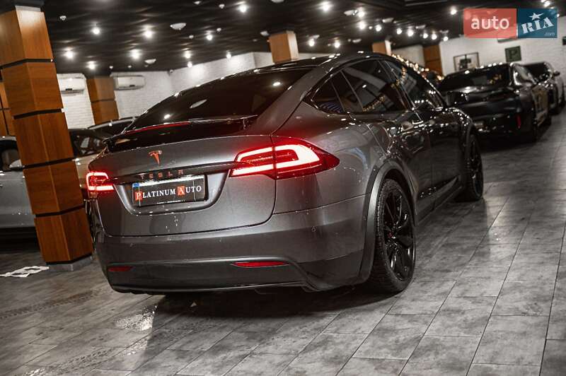 Позашляховик / Кросовер Tesla Model X 2019 в Одесі фото 13 Позашляховик / Кросовер Tesla Model X 2019 в Одесі