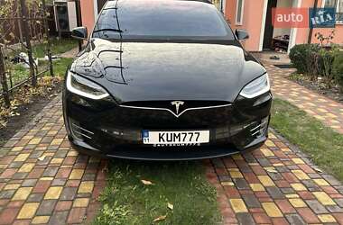 Позашляховик / Кросовер Tesla Model X 2016 в Києві