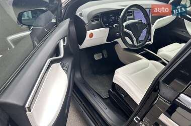 Внедорожник / Кроссовер Tesla Model X 2017 в 