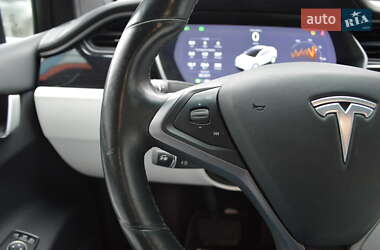 Внедорожник / Кроссовер Tesla Model X 2019 в 