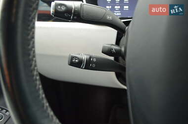 Внедорожник / Кроссовер Tesla Model X 2019 в 