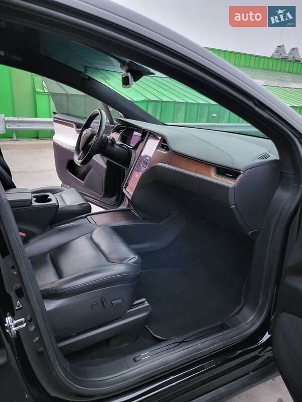 Позашляховик / Кросовер Tesla Model X 2020 в Києві