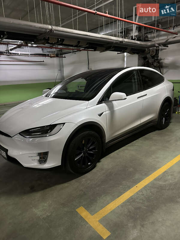 Позашляховик / Кросовер Tesla Model X 2018 в Одесі