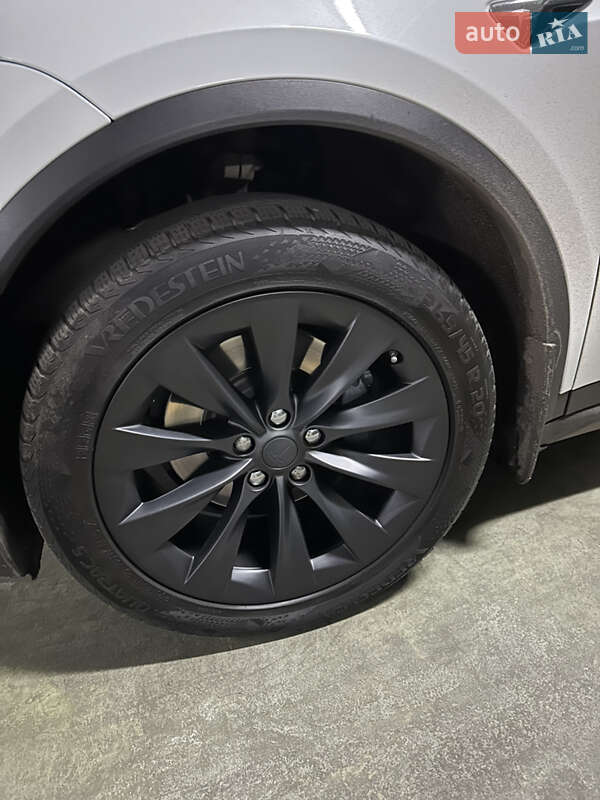 Позашляховик / Кросовер Tesla Model X 2018 в Одесі