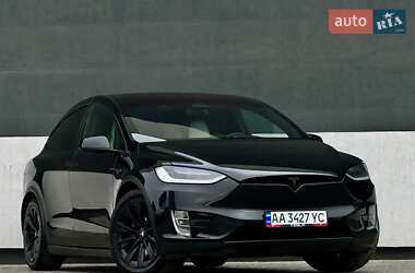 Позашляховик / Кросовер Tesla Model X 2017 в Тернополі