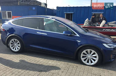 Позашляховик / Кросовер Tesla Model X 2016 в Чорноморську