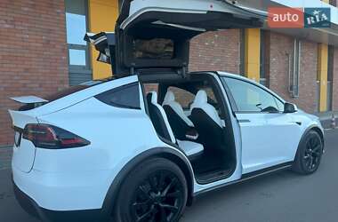 Позашляховик / Кросовер Tesla Model X 2022 в 