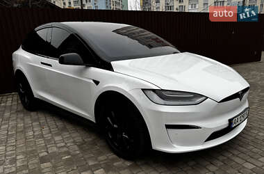 Tesla Model X 2022