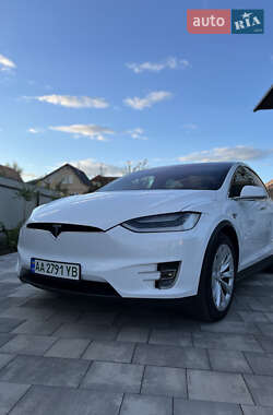 Tesla Model X 2016