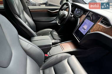 Внедорожник / Кроссовер Tesla Model X 2020 в 