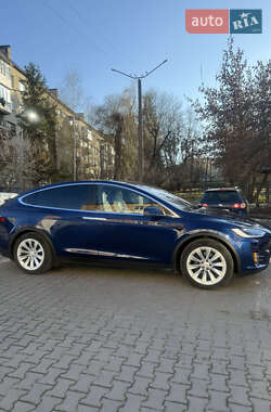 Внедорожник / Кроссовер Tesla Model X 2016 в Ивано-Франковске