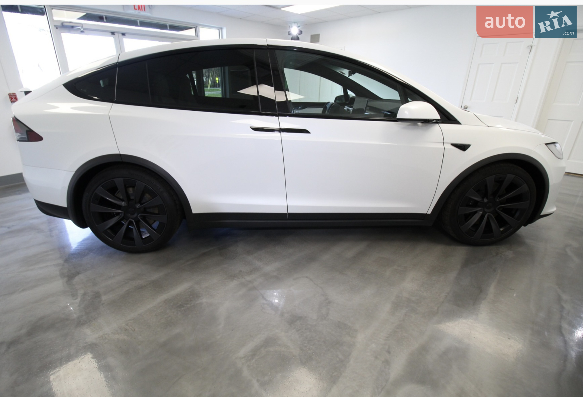 2022 Tesla Model X - мініатюра 9