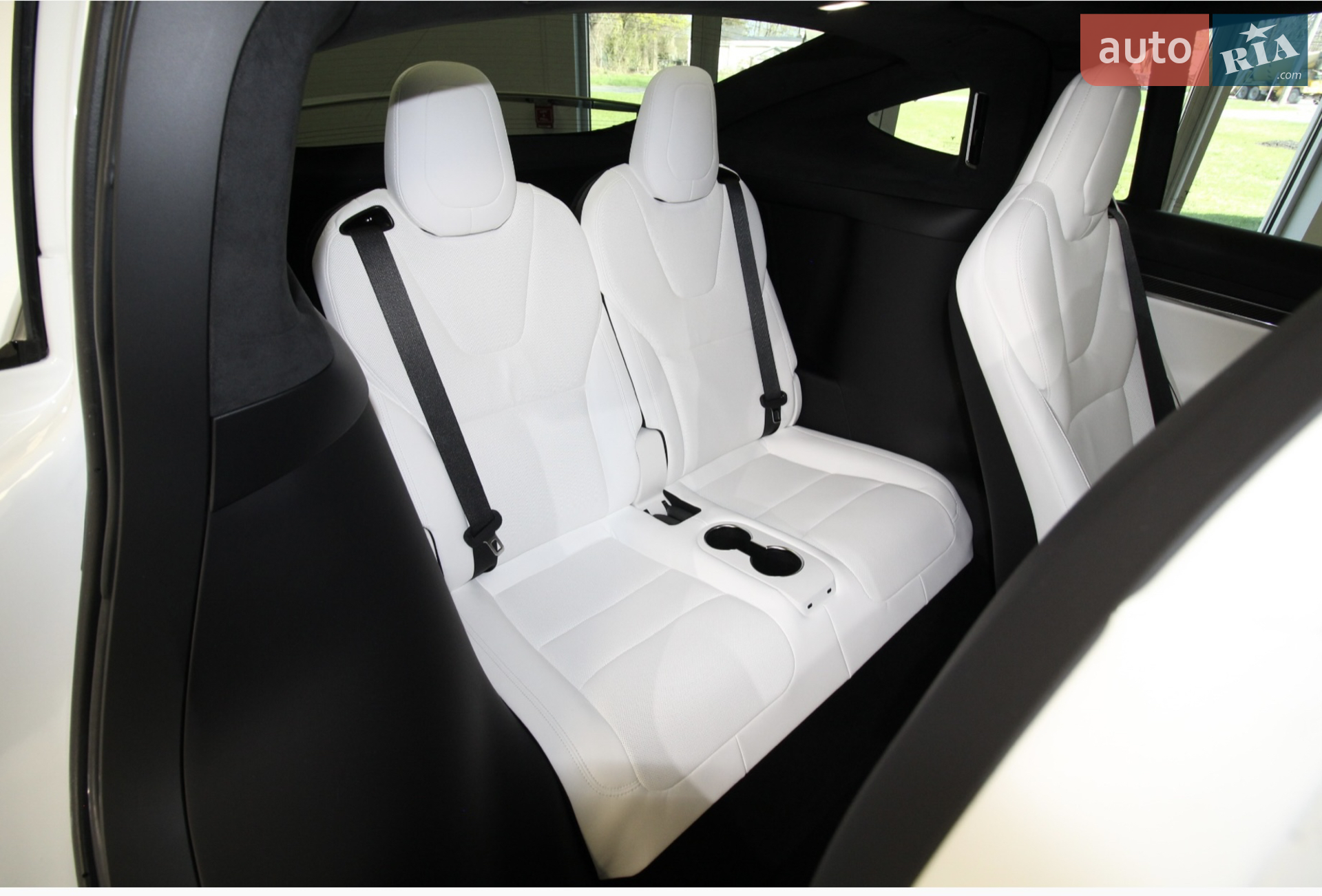 2022 Tesla Model X - мініатюра 21