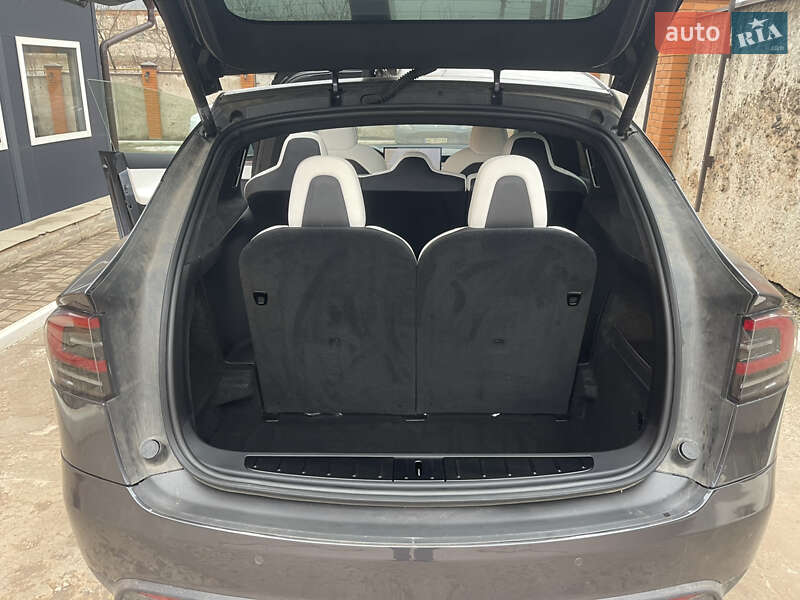 Внедорожник / Кроссовер Tesla Model X 2022 в Кривом Роге