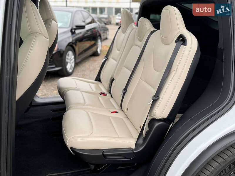 Внедорожник / Кроссовер Tesla Model X 2020 в Киеве