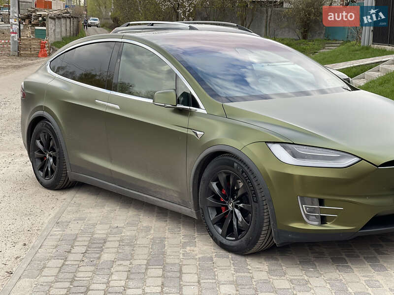 Внедорожник / Кроссовер Tesla Model X 2020 в Киеве