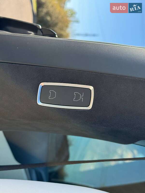 Внедорожник / Кроссовер Tesla Model X 2022 в Кривом Роге фото 37 Внедорожник / Кроссовер Tesla Model X 2022 в Кривом Роге