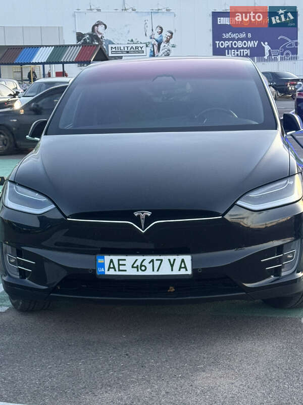 Внедорожник / Кроссовер Tesla Model X 2018 в Днепре