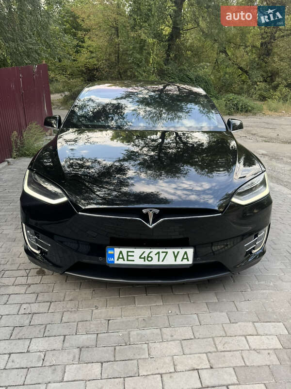 Внедорожник / Кроссовер Tesla Model X 2018 в Днепре