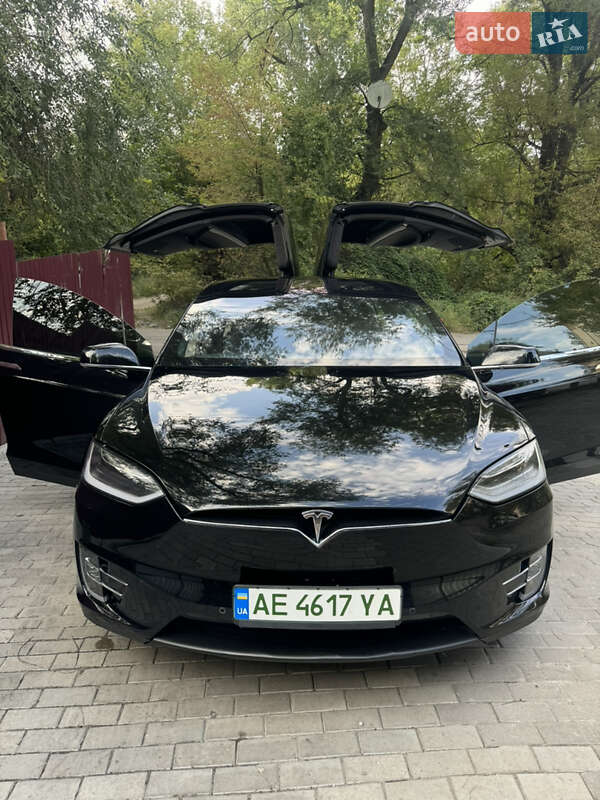 Внедорожник / Кроссовер Tesla Model X 2018 в Днепре