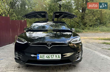 Внедорожник / Кроссовер Tesla Model X 2018 в 