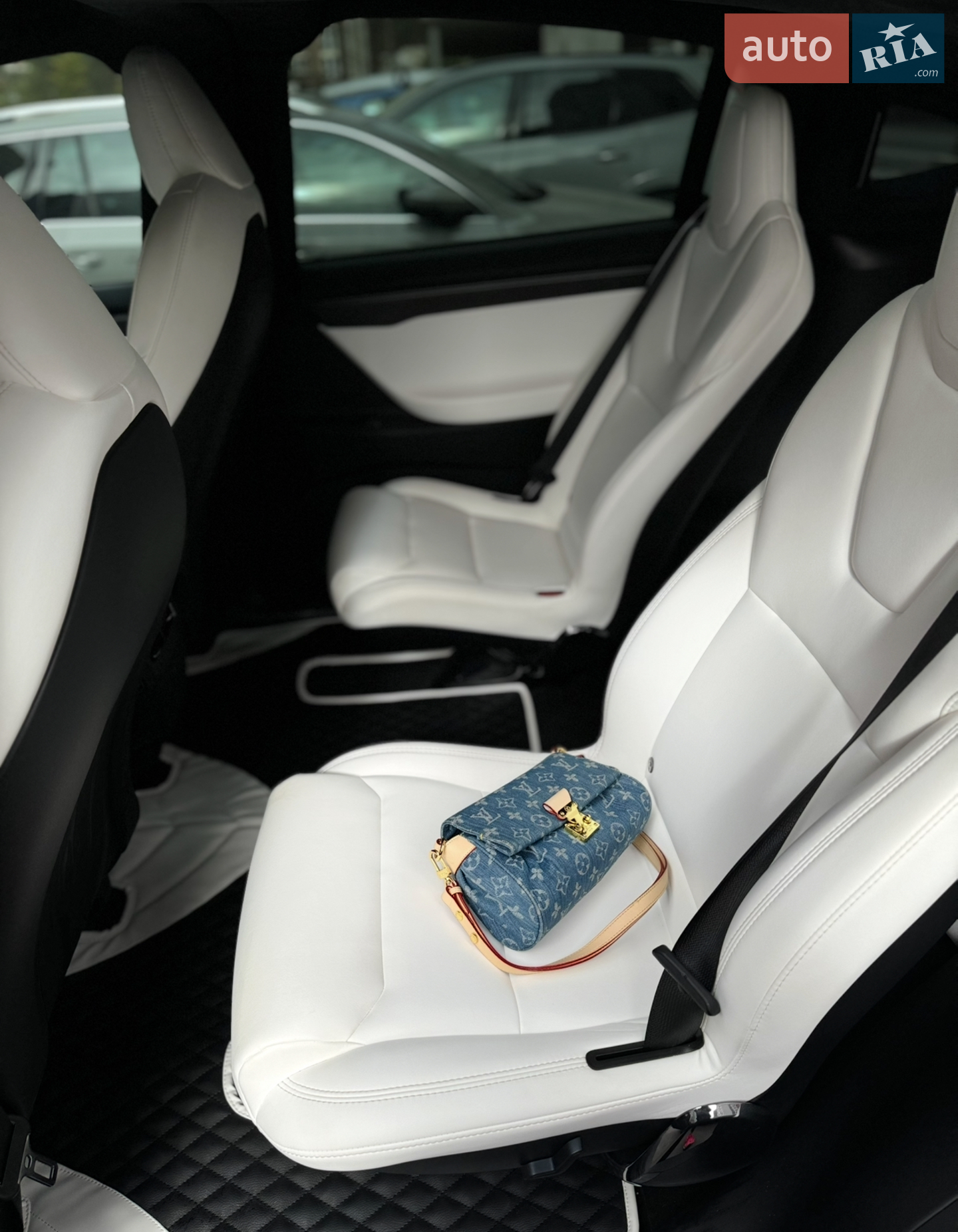 2019 Tesla Model X - мініатюра 9