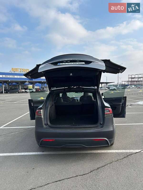 Позашляховик / Кросовер Tesla Model X 2024 в Києві фото 5 Позашляховик / Кросовер Tesla Model X 2024 в Києві