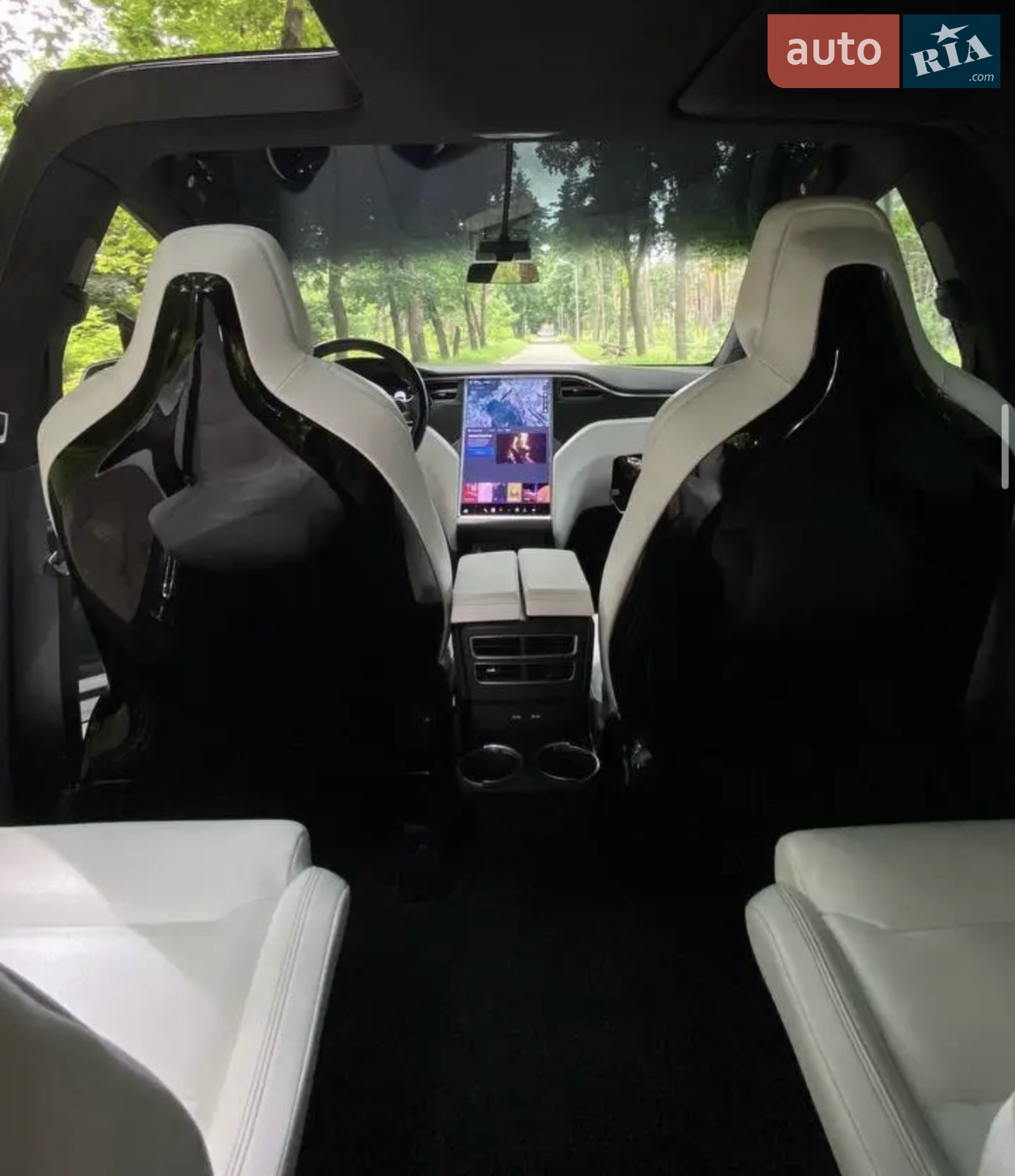 2016 Tesla Model X - мініатюра 9