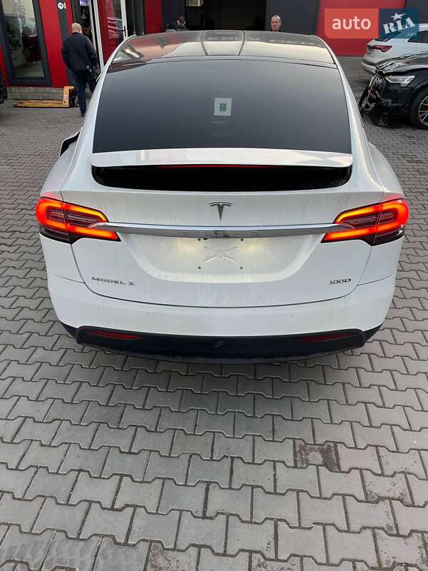 Внедорожник / Кроссовер Tesla Model X 2019 в Черновцах фото 4 Внедорожник / Кроссовер Tesla Model X 2019 в Черновцах