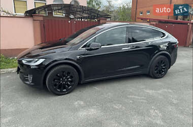 Позашляховик / Кросовер Tesla Model X 2019 в 