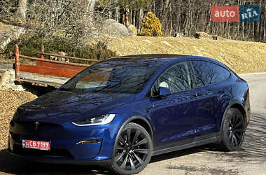 Позашляховик / Кросовер Tesla Model X 2023 в 