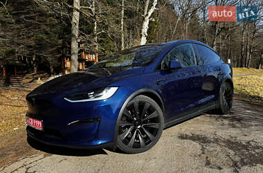 Tesla Model X 2023