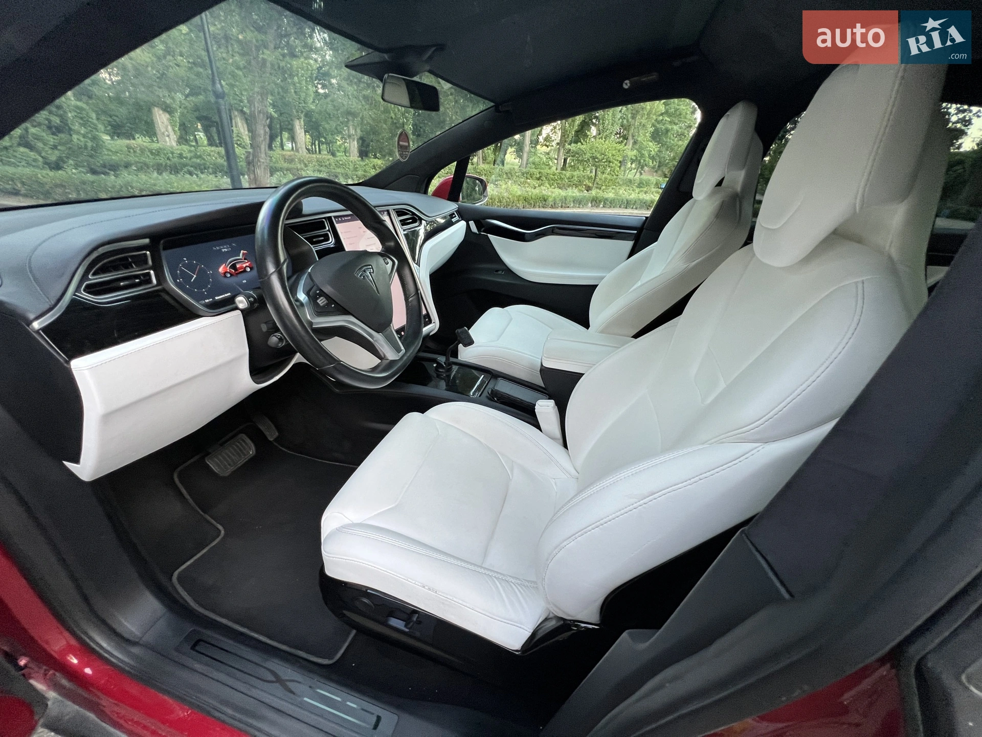 2017 Tesla Model X - мініатюра 45