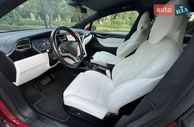 Внедорожник / Кроссовер Tesla Model X 2017 в 