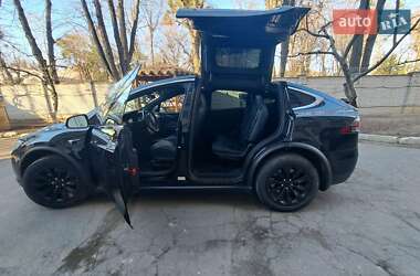 Внедорожник / Кроссовер Tesla Model X 2018 в 