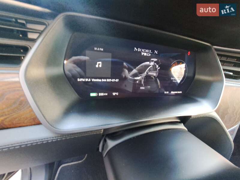 Позашляховик / Кросовер Tesla Model X 2018 в Вінниці