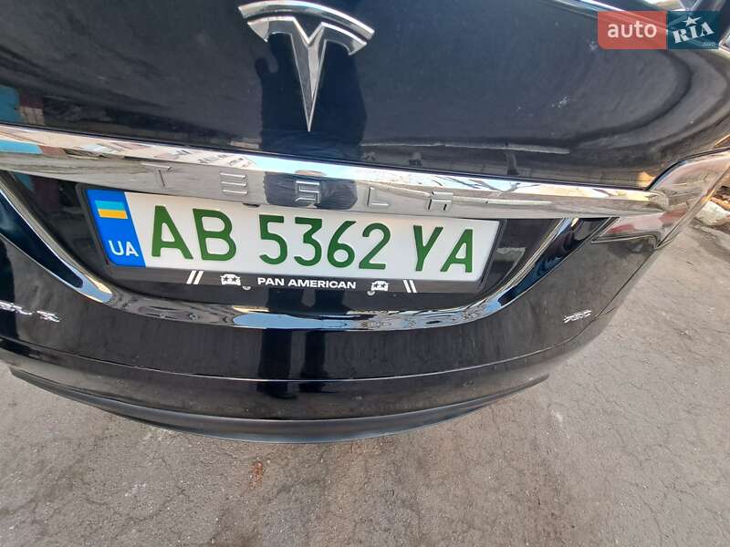 Позашляховик / Кросовер Tesla Model X 2018 в Вінниці