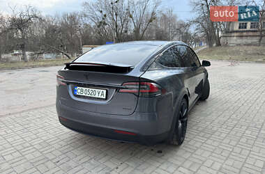 Позашляховик / Кросовер Tesla Model X 2019 в 