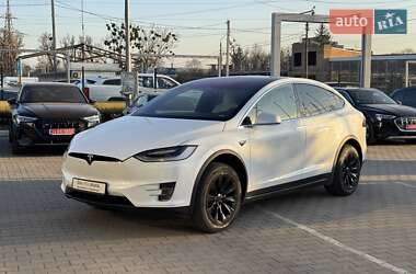 Tesla Model X 2020