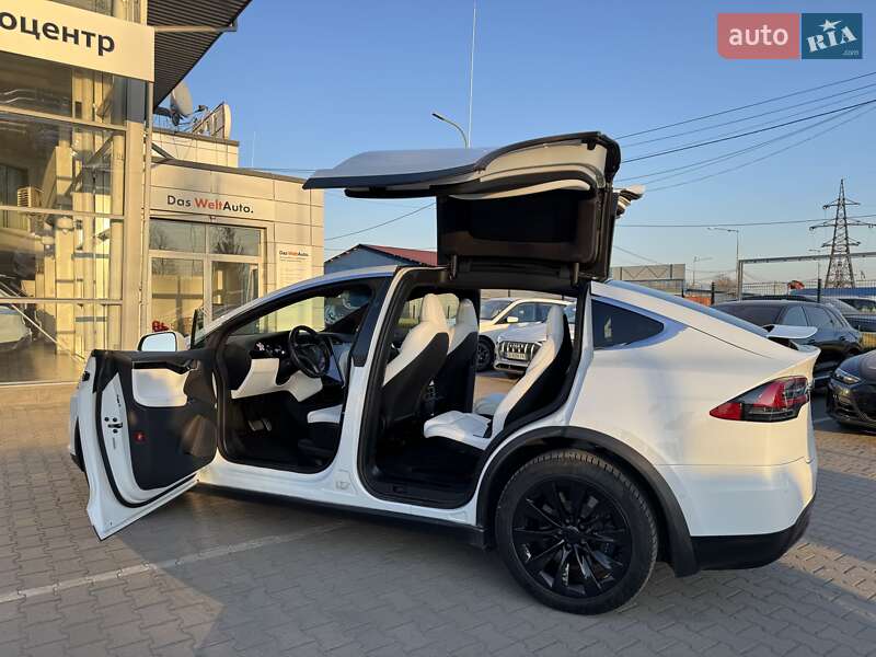 Позашляховик / Кросовер Tesla Model X 2020 в Чернівцях фото 21 Позашляховик / Кросовер Tesla Model X 2020 в Чернівцях