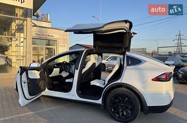 Позашляховик / Кросовер Tesla Model X 2020 в 