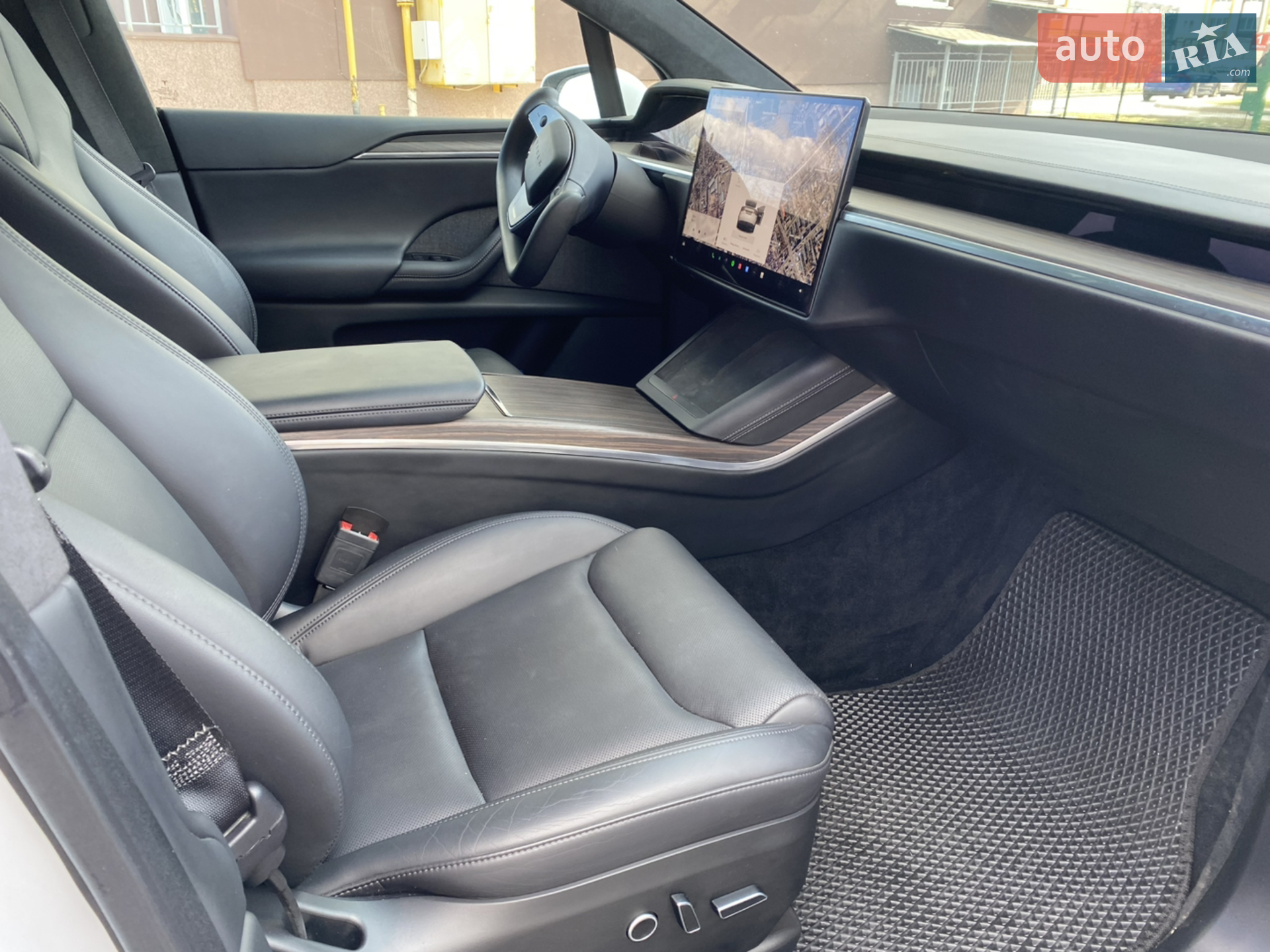 2021 Tesla Model X - мініатюра 18