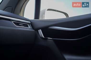 Внедорожник / Кроссовер Tesla Model X 2017 в 